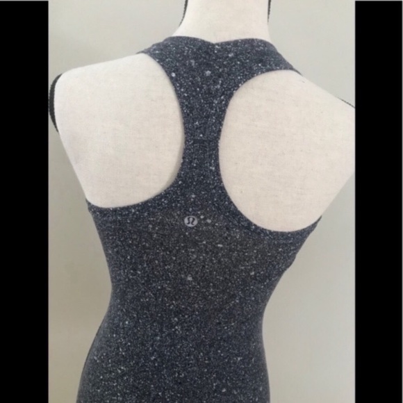 Lululemon tank top - Picture 4 of 8